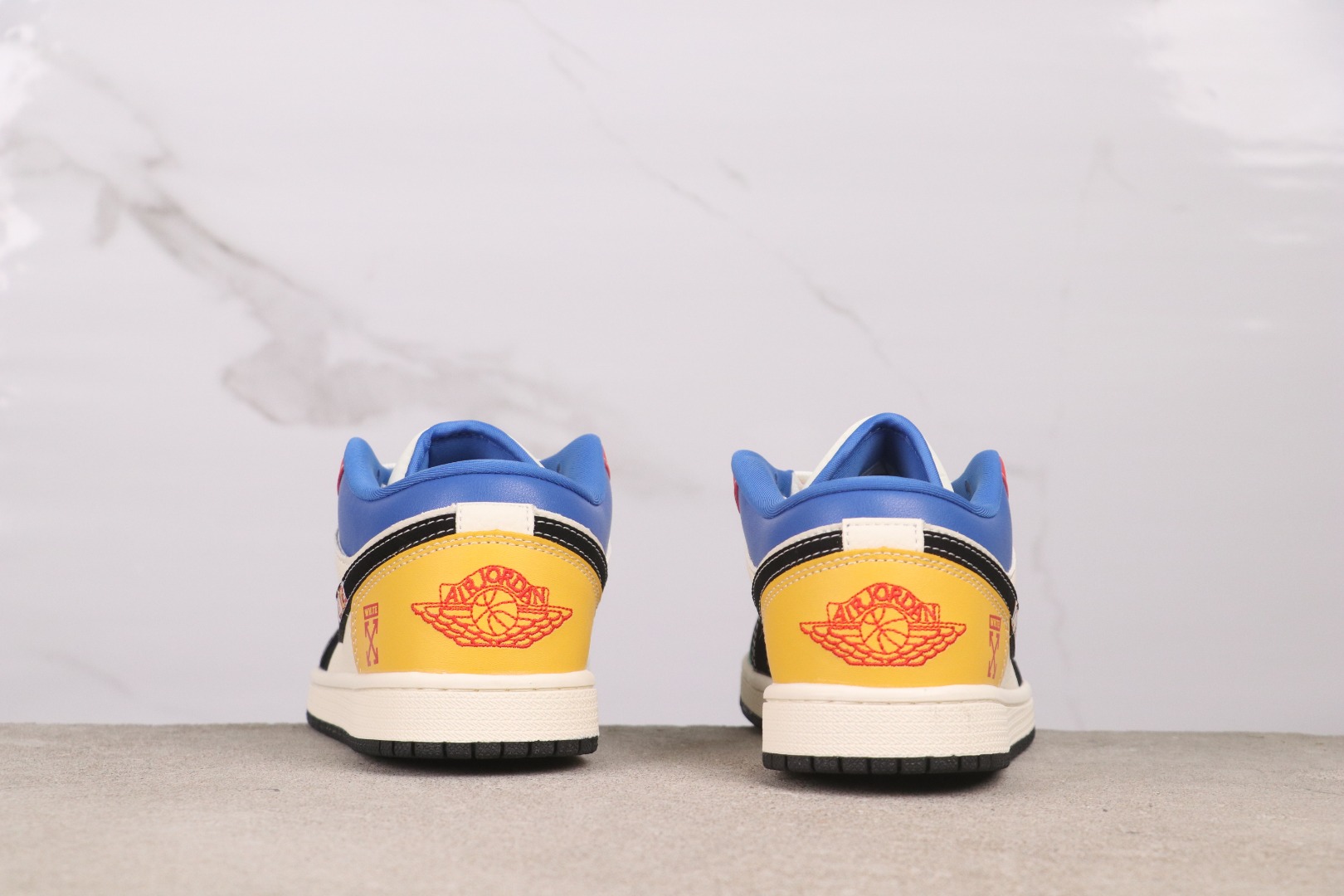 20251115/Nike_251115-2